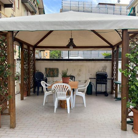 Sunny Apartment With Big Terrace Rapallo Luaran gambar