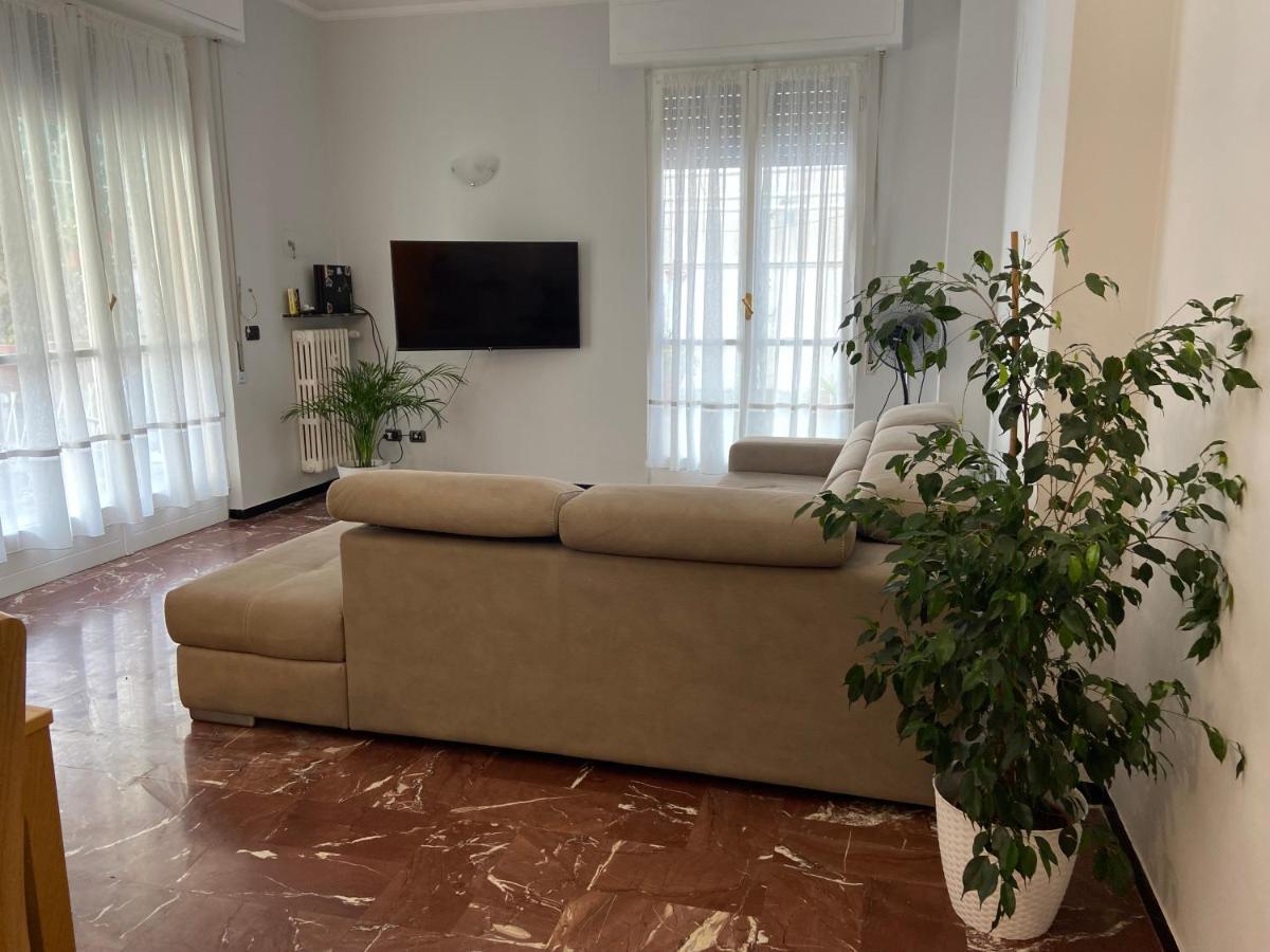 Sunny Apartment With Big Terrace Rapallo Luaran gambar